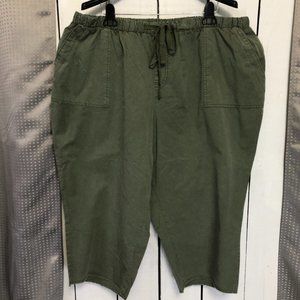 CATO Cargo Crop Pants Olive Green New Size 22/24 Wide